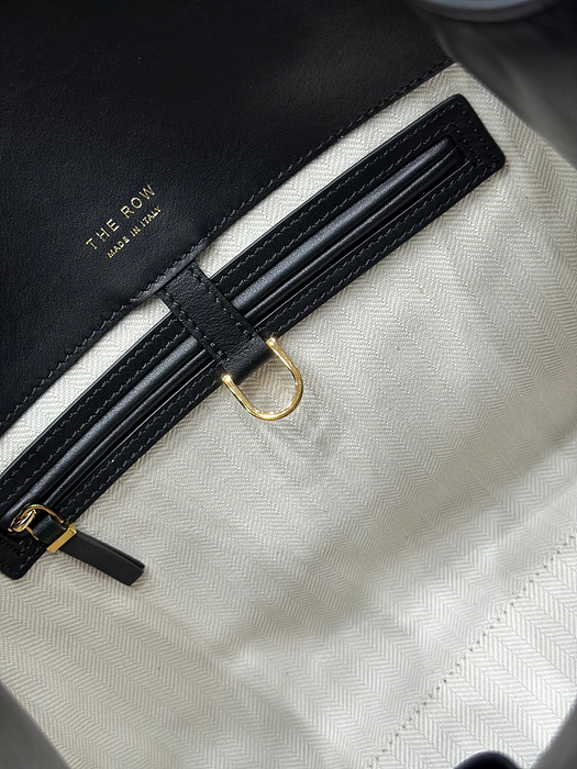 d2942b6d4269c414d34f044efacbc106_1764902926_176.jpg d2942b6d4269c414d34f044efacbc106_1764902926_176.jpg