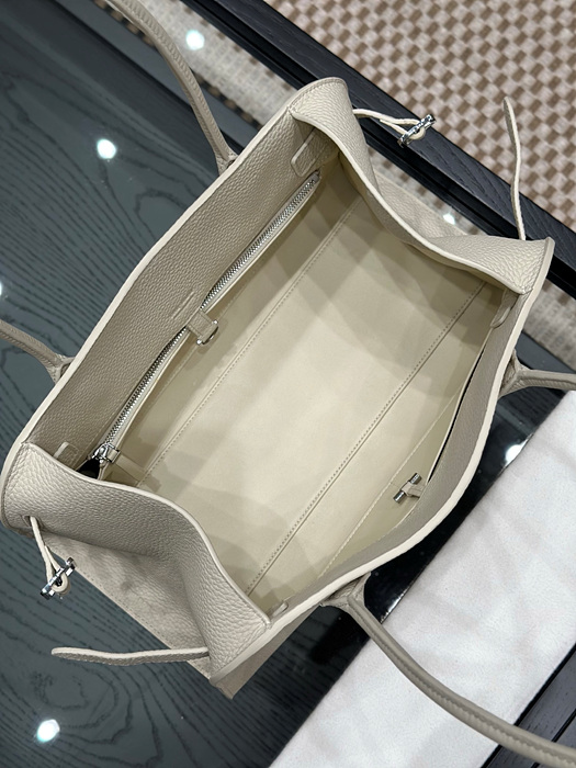 d2942b6d4269c414d34f044efacbc106_1764903460_5041.jpg d2942b6d4269c414d34f044efacbc106_1764903460_5041.jpg