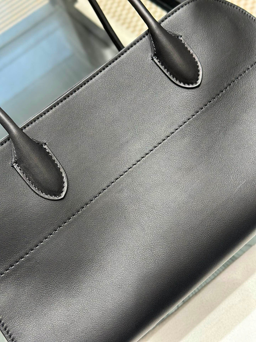 d8dd563eddf680f1b5b833e2ac908276_1764903721_116.jpg d8dd563eddf680f1b5b833e2ac908276_1764903721_116.jpg