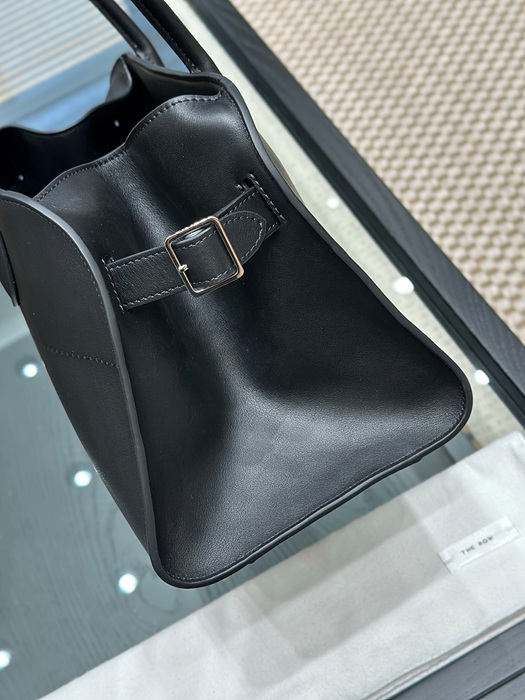 d8dd563eddf680f1b5b833e2ac908276_1764903721_2973.jpg d8dd563eddf680f1b5b833e2ac908276_1764903721_2973.jpg