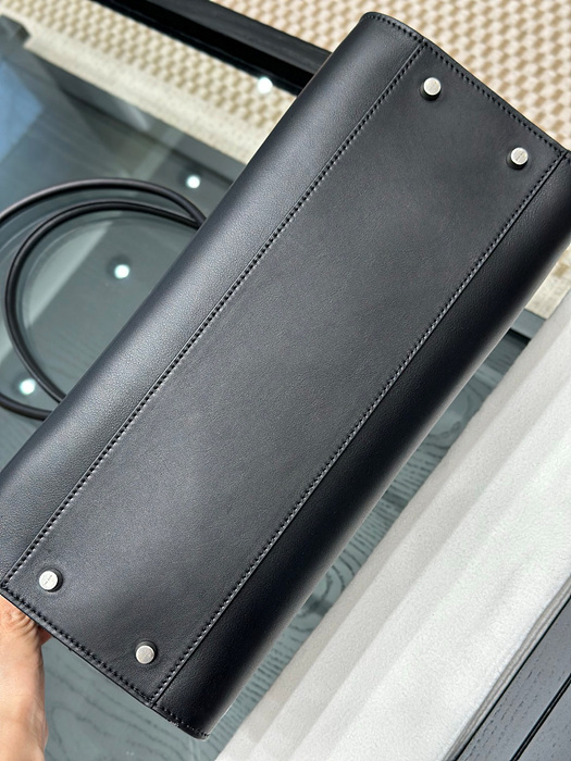 d8dd563eddf680f1b5b833e2ac908276_1764903721_6762.jpg d8dd563eddf680f1b5b833e2ac908276_1764903721_6762.jpg