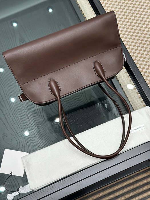 d8dd563eddf680f1b5b833e2ac908276_1764903747_0835.jpg d8dd563eddf680f1b5b833e2ac908276_1764903747_0835.jpg