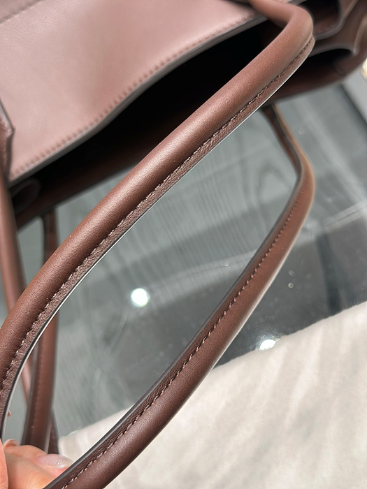 d8dd563eddf680f1b5b833e2ac908276_1764903747_7294.jpg d8dd563eddf680f1b5b833e2ac908276_1764903747_7294.jpg