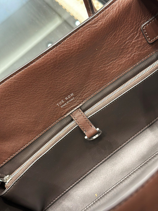 d8dd563eddf680f1b5b833e2ac908276_1764903747_898.jpg d8dd563eddf680f1b5b833e2ac908276_1764903747_898.jpg