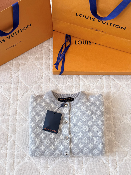 efd55bc5d8be4b00b40be004a1c9308d_1764790569_2.jpg efd55bc5d8be4b00b40be004a1c9308d_1764790569_2.jpg