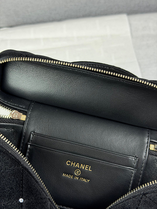 fcaca958f2e93eb9cdd4587a938cd22a_1764552714_049.jpg fcaca958f2e93eb9cdd4587a938cd22a_1764552714_049.jpg