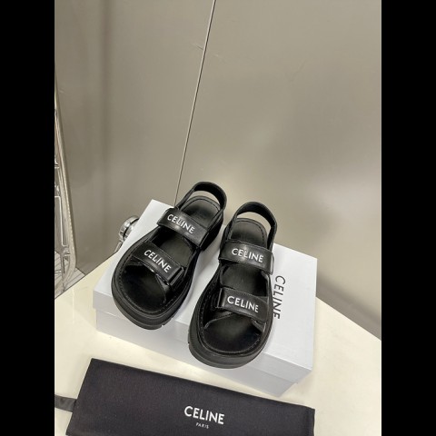 23ss celin* 로고 스크래치 스트랩 샌들