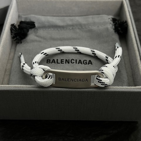 balenciag* plate 브레이슬릿