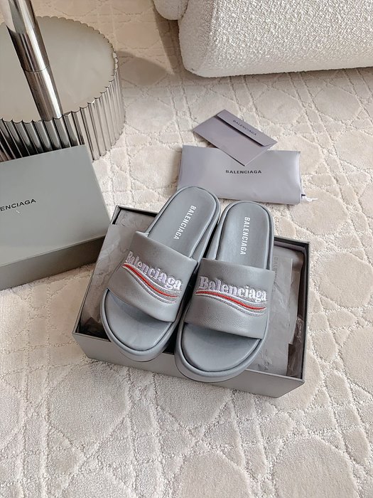 balenciag* pool 슬라이드