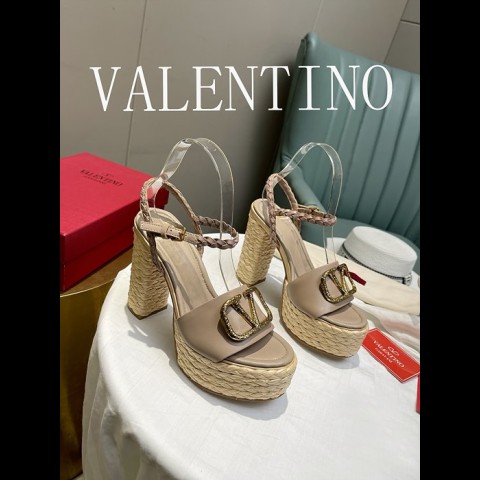 valenti*o 샌들