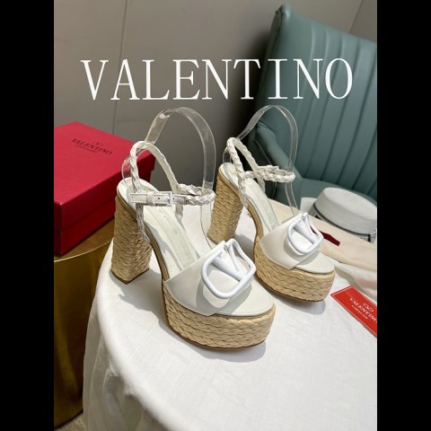 valenti*o 샌들