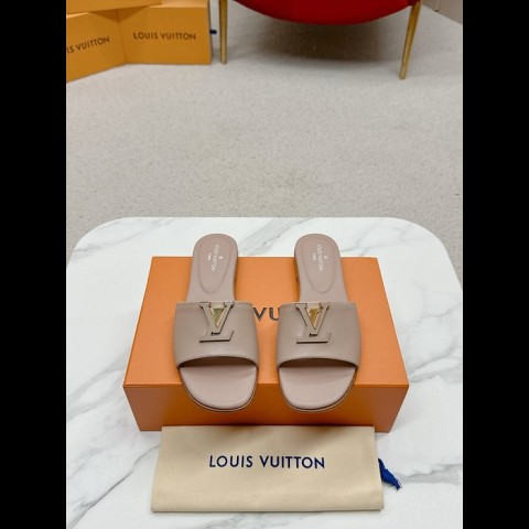 lv 슬리퍼