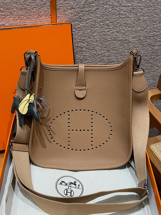 에블린 29