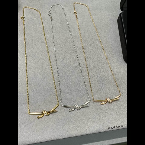 tiffany & C* 노트 네크리스