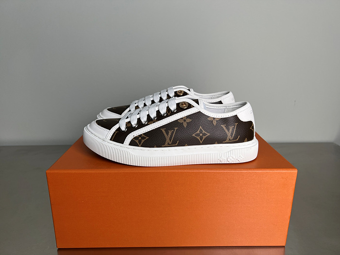 lv 라군 스니커즈