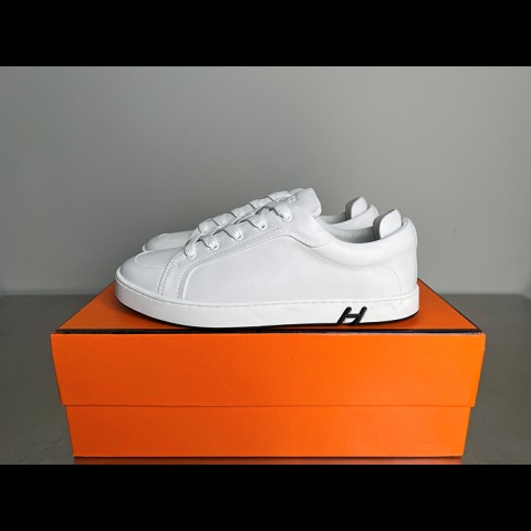 herm*s 키드 스니커즈