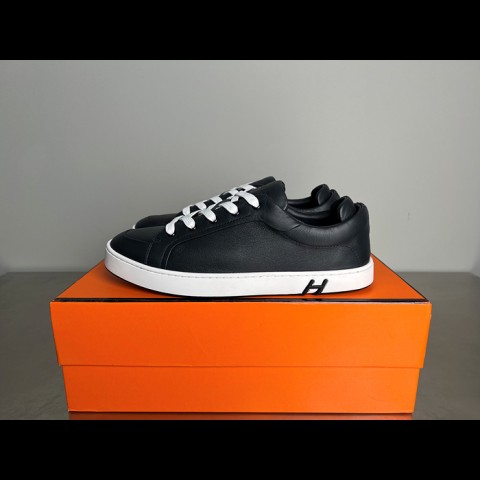 herm*s 키드 스니커즈