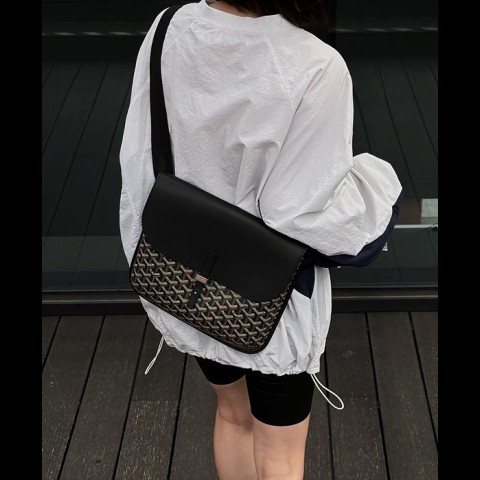 쿠르지에 백