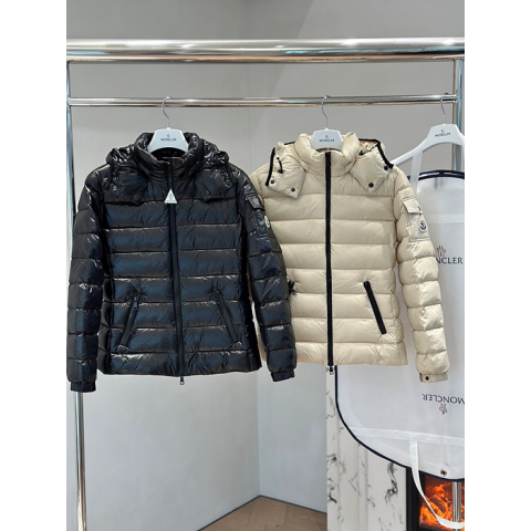 moncl*r bady 후드 쇼트 다운 재킷 [정품급]