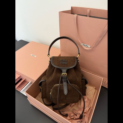 miu mi* 엠보싱로고 코듀로이 및 가죽 백팩 미디움, 라지 [정품급]