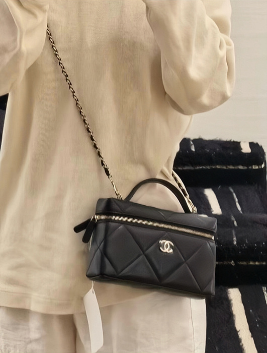 25k 빅 퀼팅 탑핸들 베니티 체인백