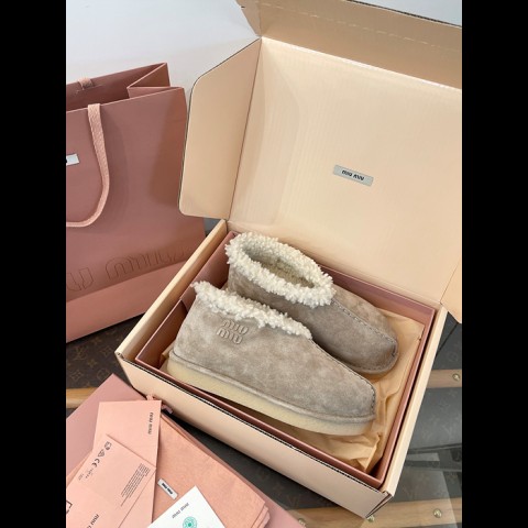 miu mi* 스웨이드 시어링 부티