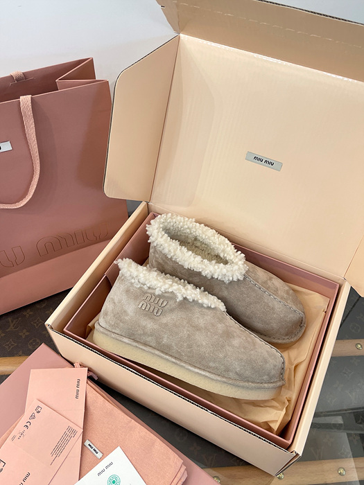 miu mi* 스웨이드 시어링 부티