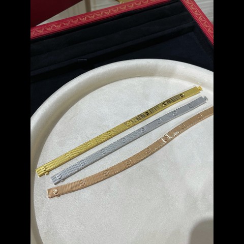 러브 언리미티드 브레이슬릿